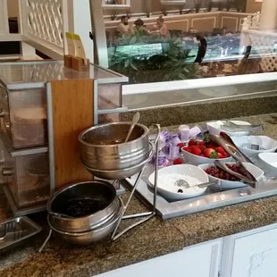 Hot cereal bar
