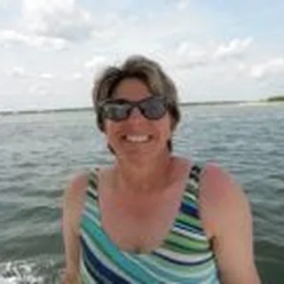Leslie R.