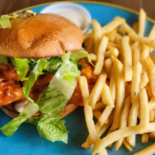 Buffalo Chicken Sandwich w/ Fries