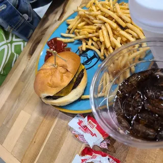 Harvest Cheeseburger Hot Sandwich