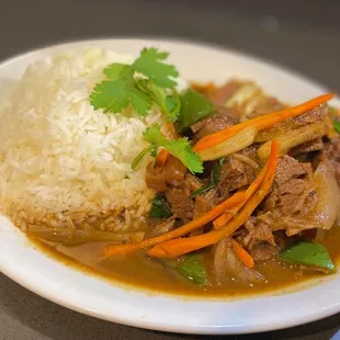 NEW Dish Alert‼
Hong Kong Style Satay Beef Brisket Rice