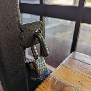 Front door lock