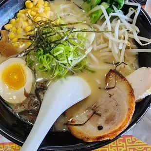 Quick Tonkotsu Shoyu Ramen