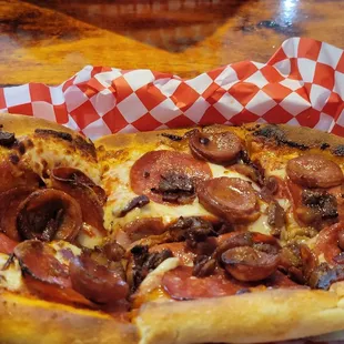 pepperoni flat bread