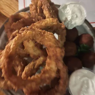 Onion rings and broccoli bites
