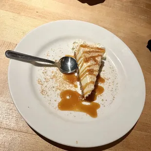 Jubilations Cream Cheesecake with Caramel Drizzle