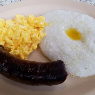 Country sausage, scrambled eggs &amp; grits