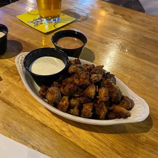 Fried mushrooms with ranch and house aioli-yummy!