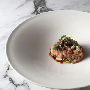 Hamachi Tartare photographed by @damoneats
