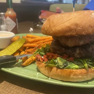 Pesto Burger