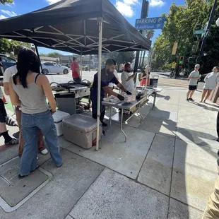 Location: outside Academic Coffee