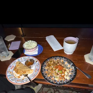 Carne G Nada, Cilantro Lime Rice, and Buffalo Hash with Lemon Ginger tea!