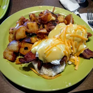 Fried Chicken Benedict