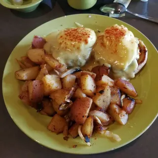 Crab Cake Benedict