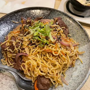 Beef yakisoba