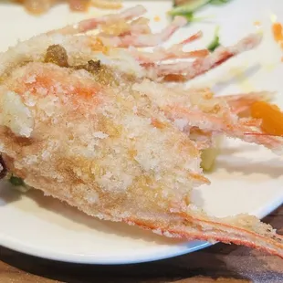 Fried amaebi head (massive)