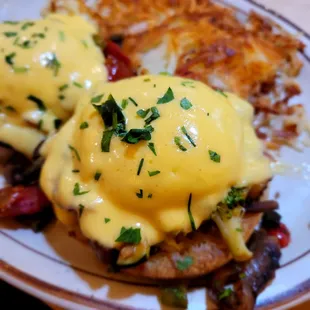 Veggie egg benedict