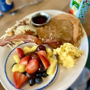 Kids Carmel Apple Hot Cake (sans granola)