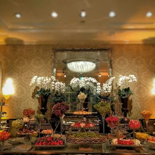 Fruit &amp; Dessert Display