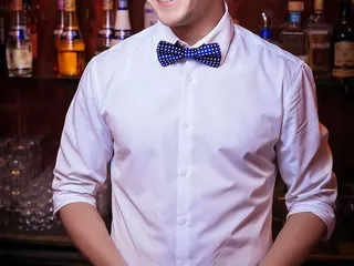 Fly Bar Bartending