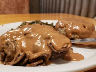 Dick Weed’s Brews & Grub