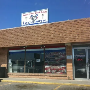 Nice place. Helpful people.