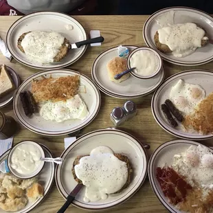 a table full of breakfast foods
