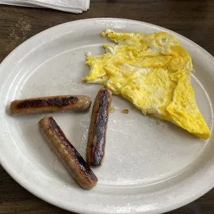 Eggs and sausage links