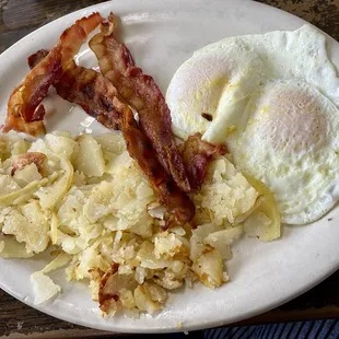 Eggs, bacon and home fries- part of the waffle breakfast