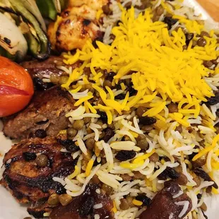 Yuum! (Chicken, filet mignon &amp; adas polo)