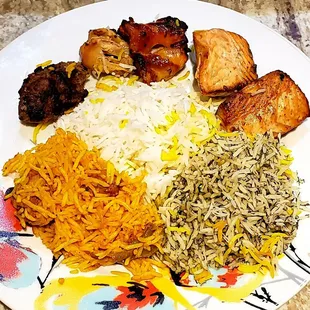 The ideal way to enjoy Hatam food!