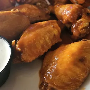 Medium hot wings
