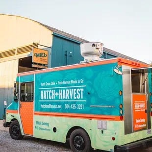 a food truck parked in front of a building