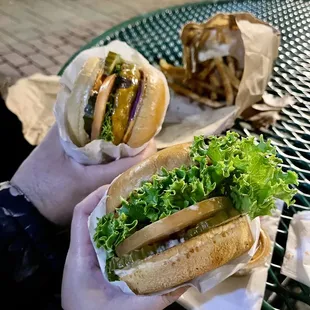 NV Cheeseburgers and Cajun Fries