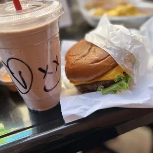The best non-dairy milkshake out there, &amp; some superb vegan cheeseburger