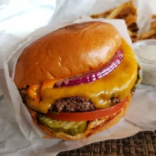 Cheese burger with everything
