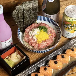 sushi and sashimi, sashimi, sushi, food