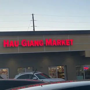 cars parked in front of the store