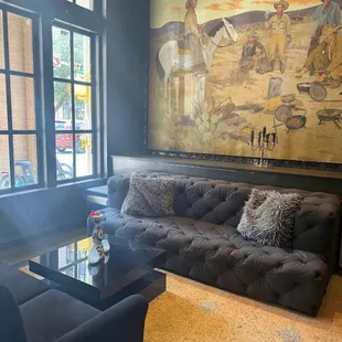 HAUNT lounge seating
