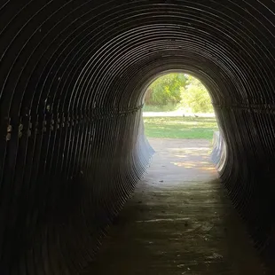 Tunnel
