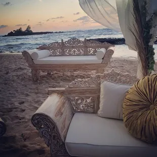 Oahu&apos;s North Shore! ELOPEMENT PACKAGES 808-341-2557