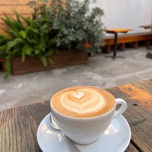 Latte with almond milk