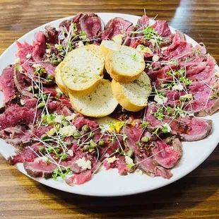 steak and bread