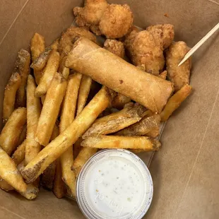 Haus Box -Boneless Wings, Egg Roll and Seasoned Fries