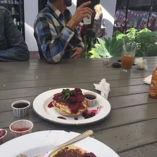 Hot Cakes