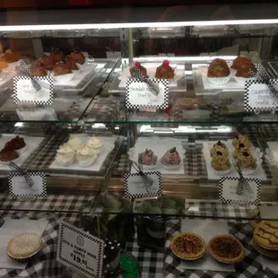 Homemade truffles... oodles and oodles of truffles