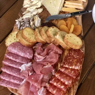 &quot;Supervore&quot; charcuterie
