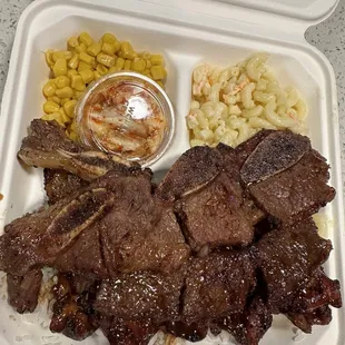 Kalbi and chicken plate