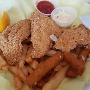 Small portions look at size of Coleslaw serving!