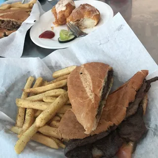 Pan con Bistec Sandwich